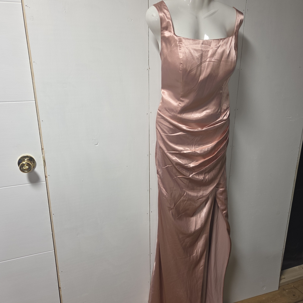 Elegant Pink Evening Gown
